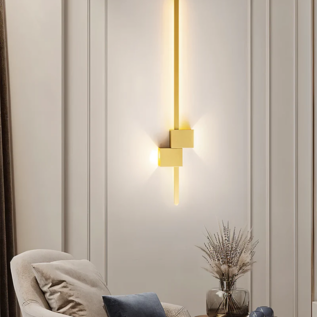 Avlång vägglampa med inbyggd LED