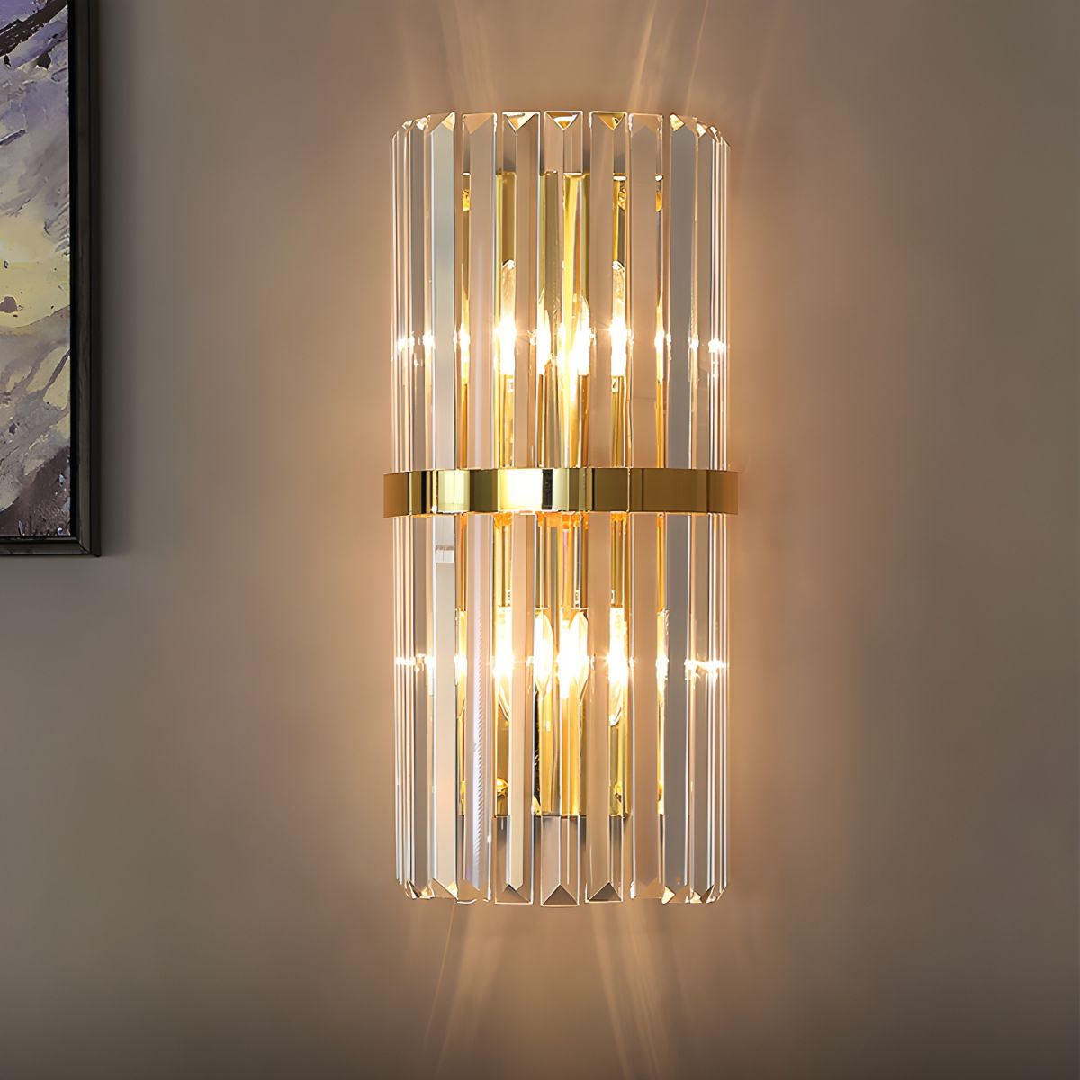 Vägglampa med kristallpaneler