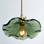 Pendellampa med glasblomma