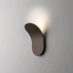 Vägglampa järn böjd