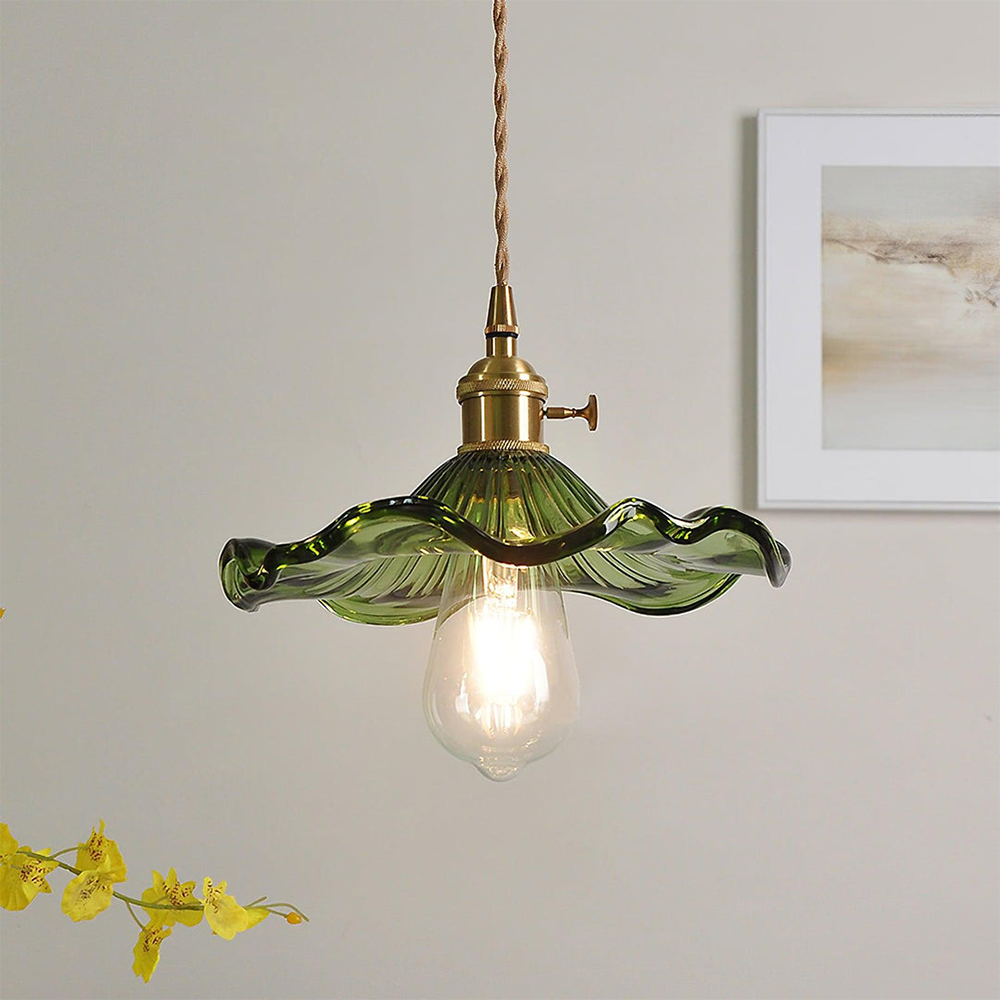 Pendellampa med glasblomma