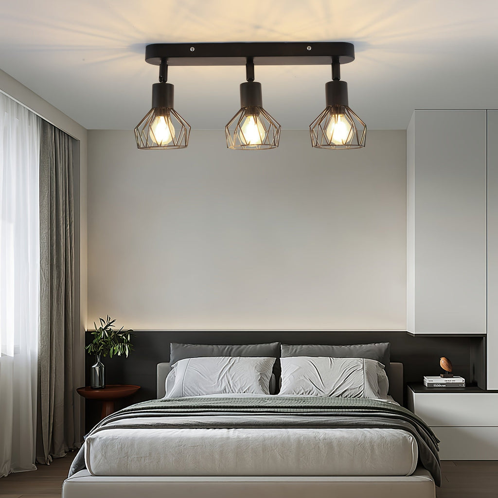 Taklampa med tre spotlights