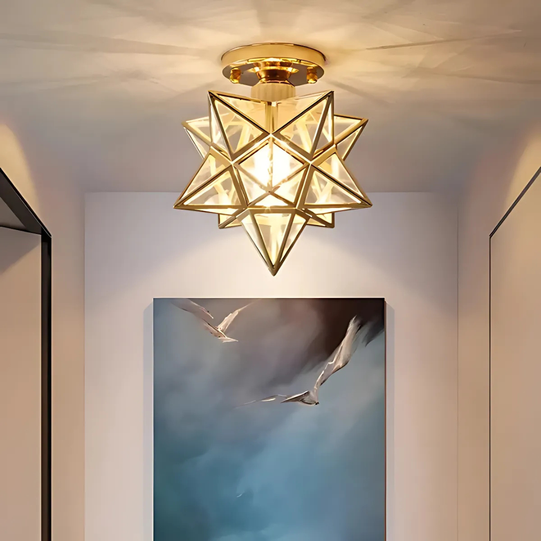 Plafond i geometrisk stjärnform