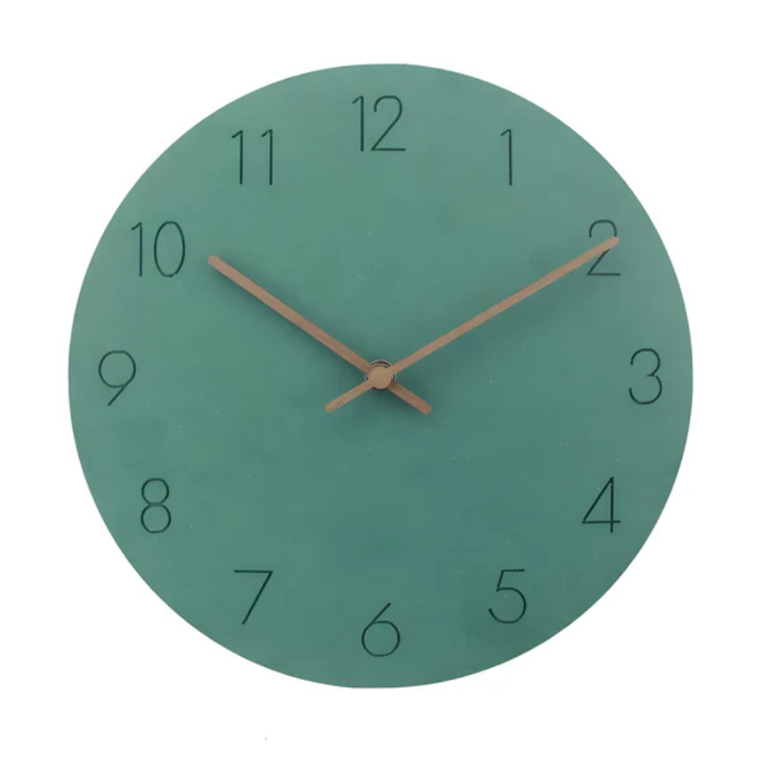 Minimalistisk väggklocka i trä
