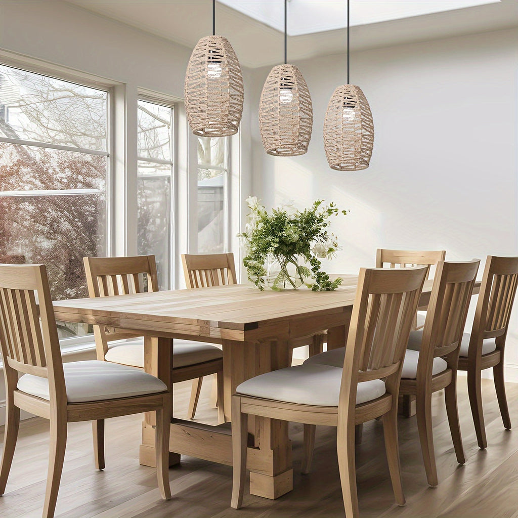Lampskärm i flätat pappersrep