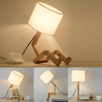 Bordslampa i trä med ställbara leder