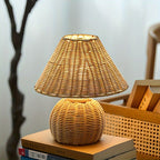 Bordslampa bambuskärm