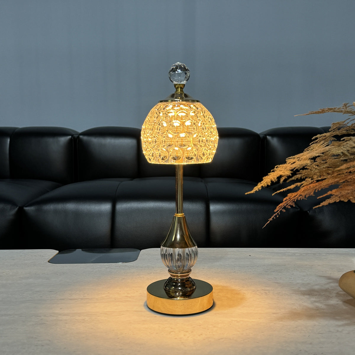 Bordslampa i kristallform, laddningsbar