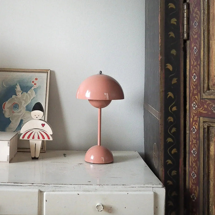 Bordslampa i svampform, uppladdningsbar