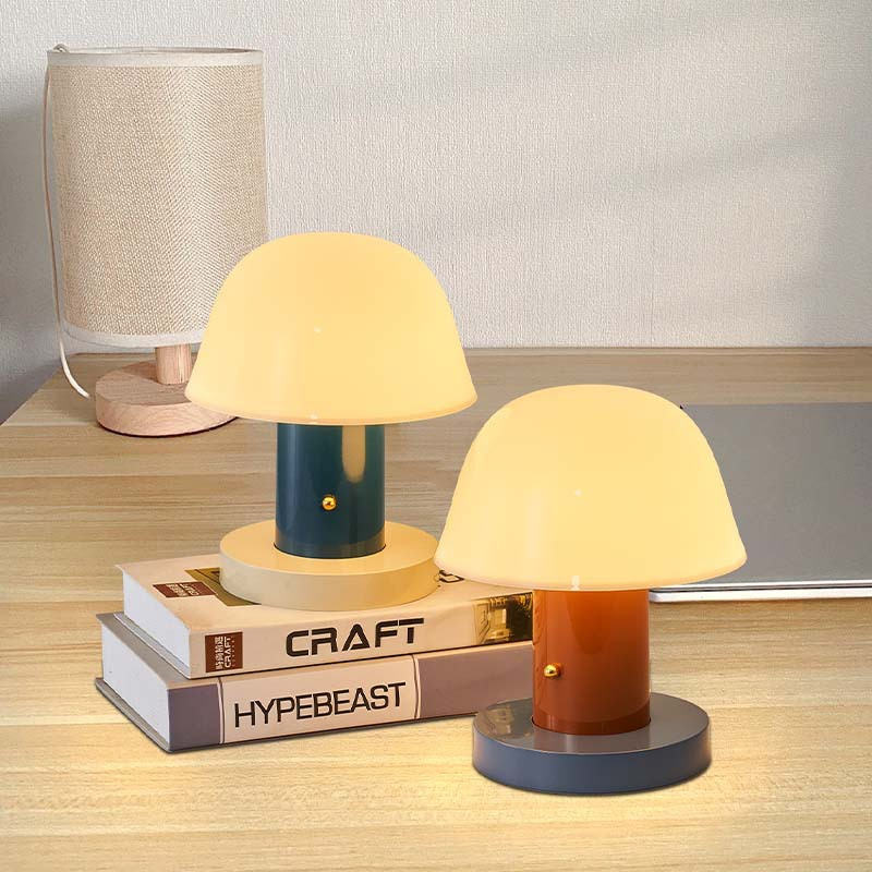 Bordslampa svampform