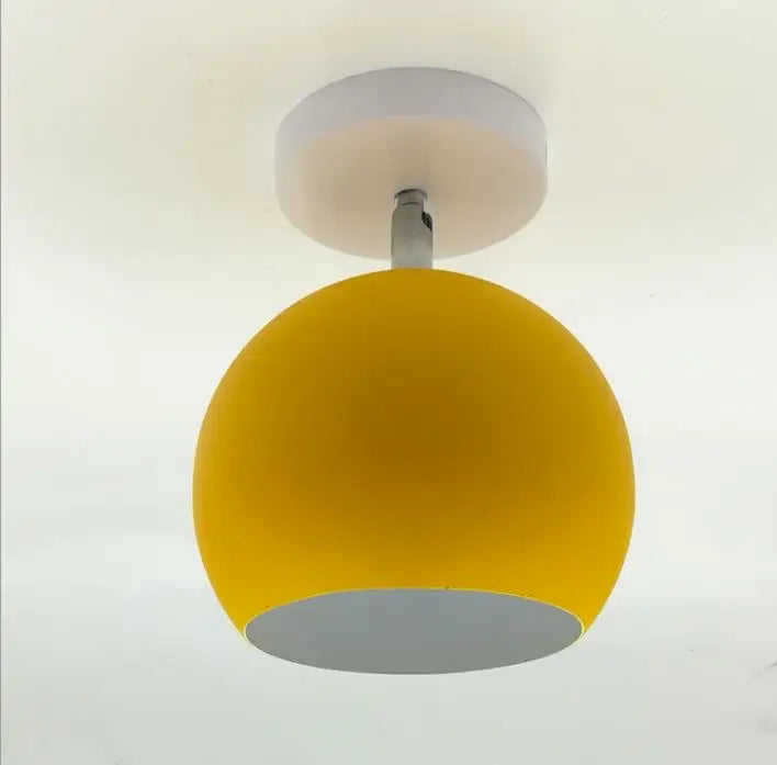 Plafond i aluminium med pastellfärg