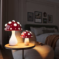 Bordslampa formad som en svamp