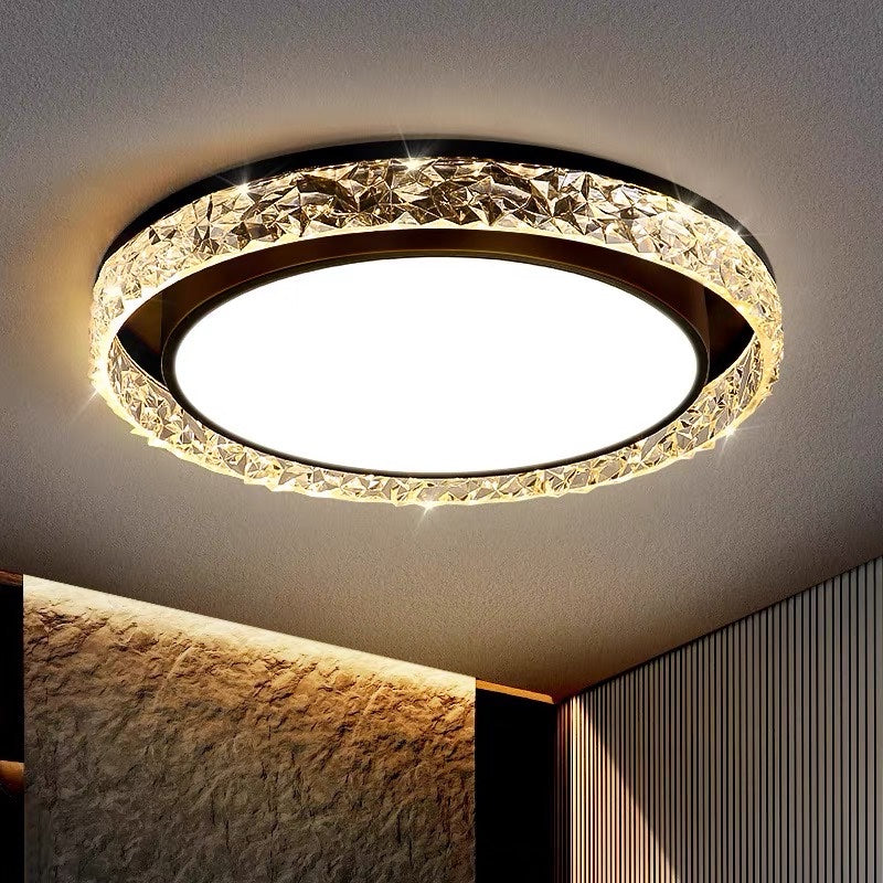 Plafond med kristallring och fjärrkontroll