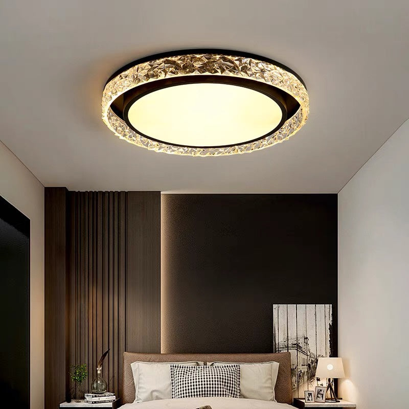 Plafond med kristallring och fjärrkontroll