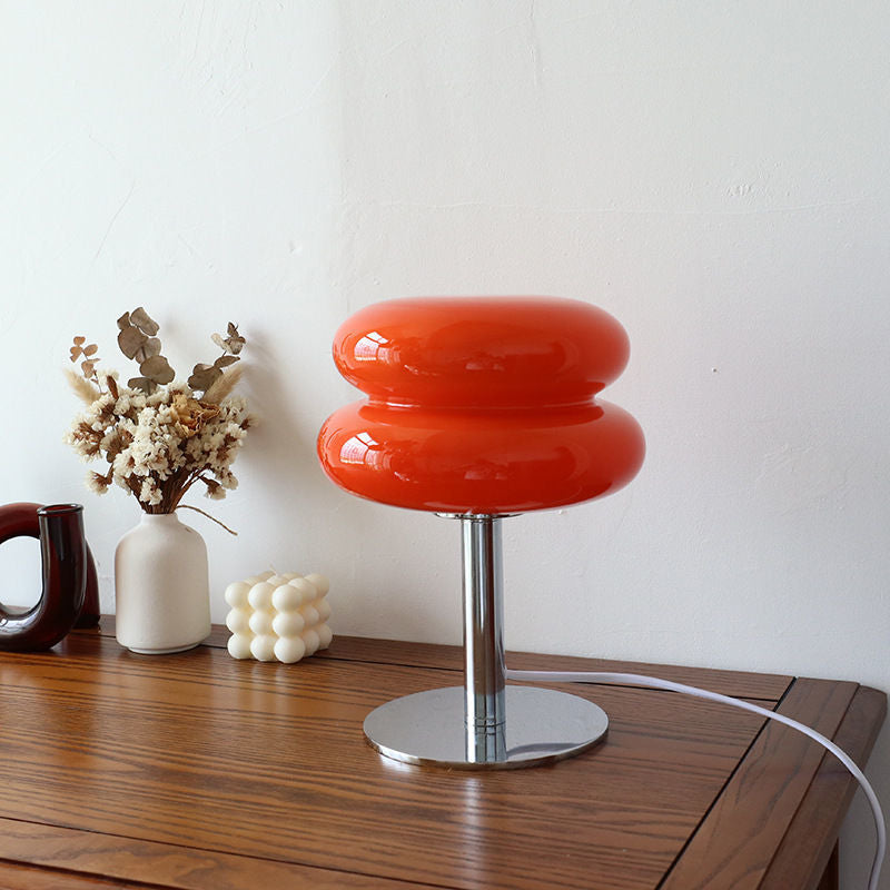Bordslampa i glas med kromfot