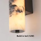 Vägglampa i marmor