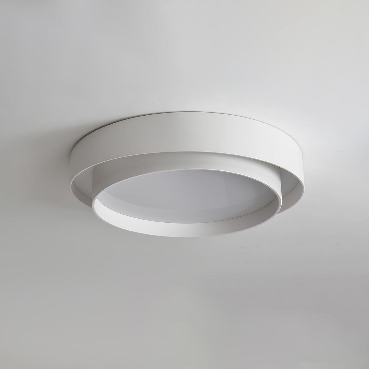 Plafond i metall och akryl