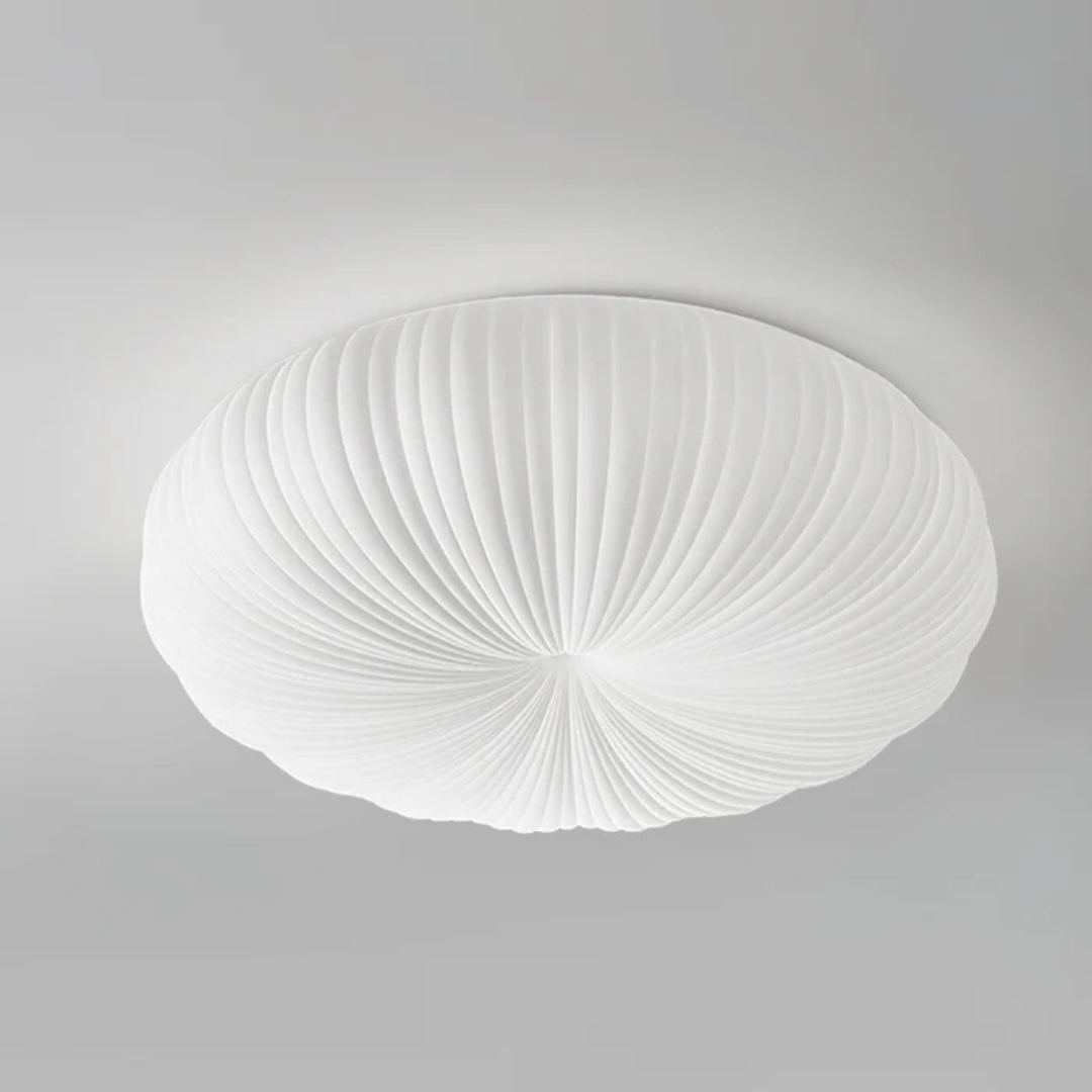 Plafond med veckad skärm
