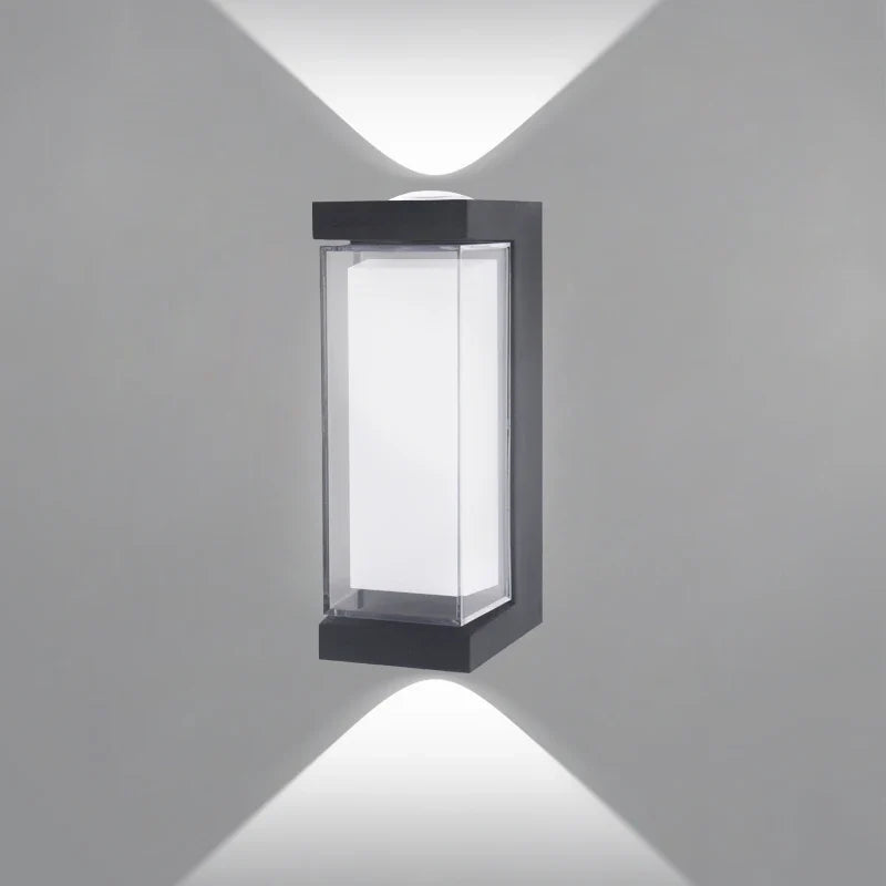 Vägglampa som lyser uppåt och nedåt | Inne och ute, IP65