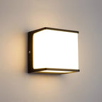 Kubformad utomhusvägglampa