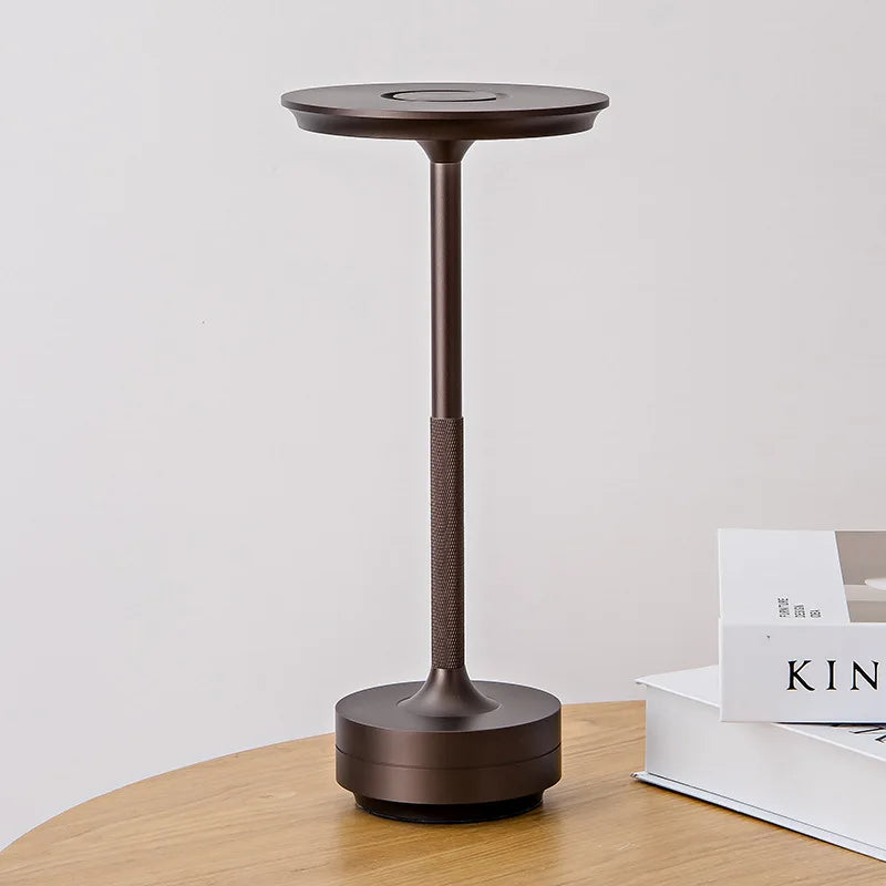 Bordslampa i aluminium, uppladdningsbar