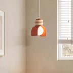 Taklampa i formgjuten resin