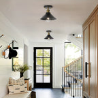 Plafond i svart metall