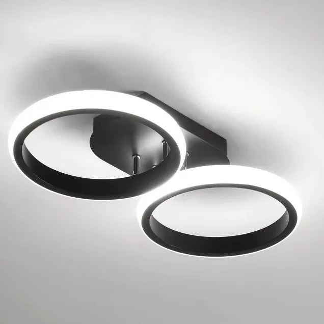 Taklampa med överlappande LED-ringar