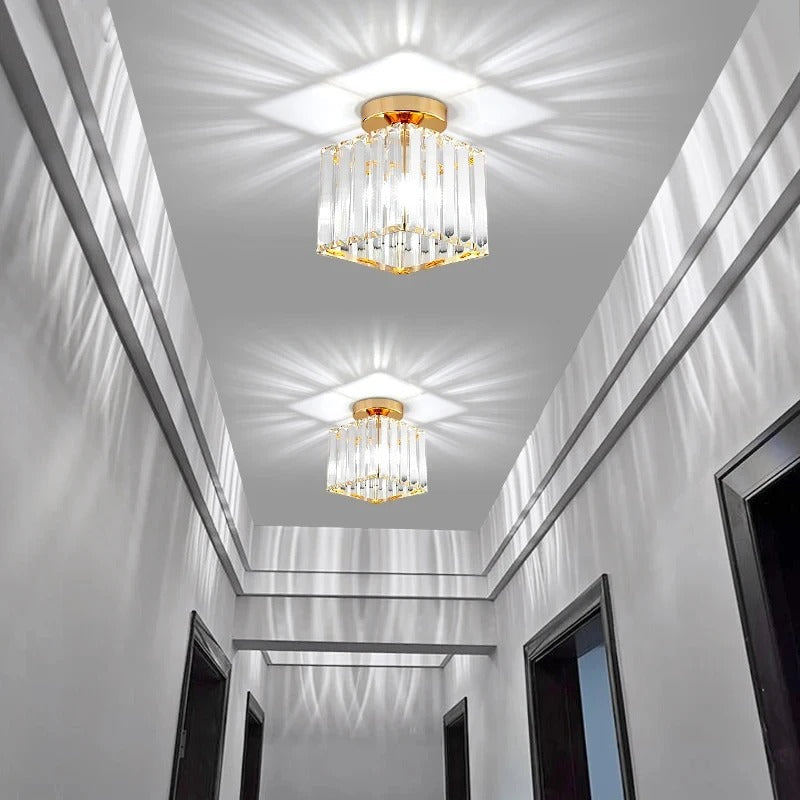Plafond med kristallkupa