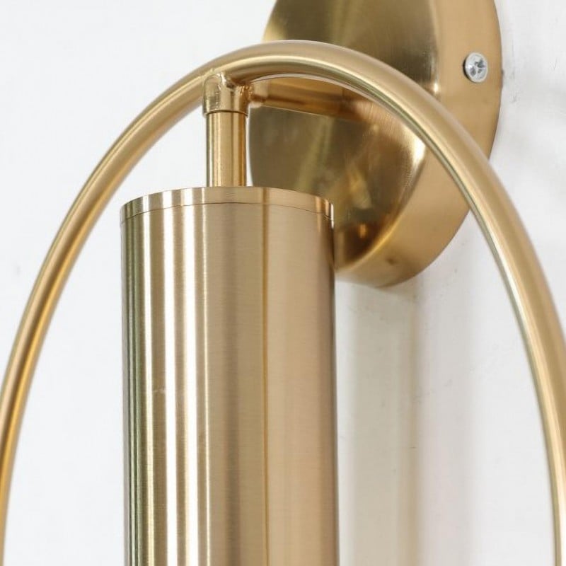 Vägglampa med roterbar ring