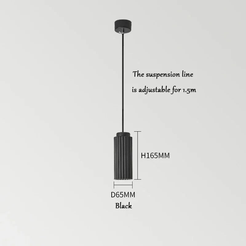 Taklampa med räfflad glasskärm